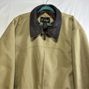 Men's Tan Lightweight Jacket with Brown Collar